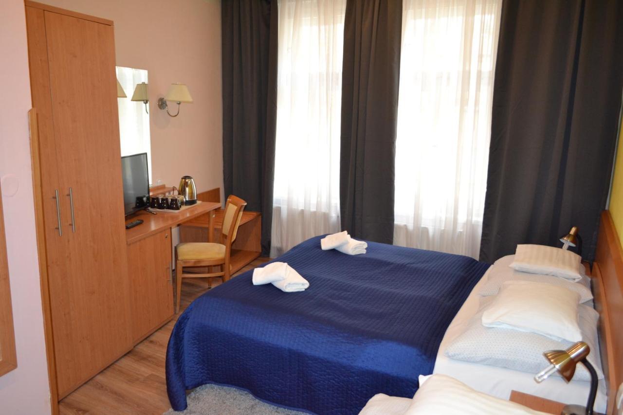 Aladin Praha Hotel Luaran gambar