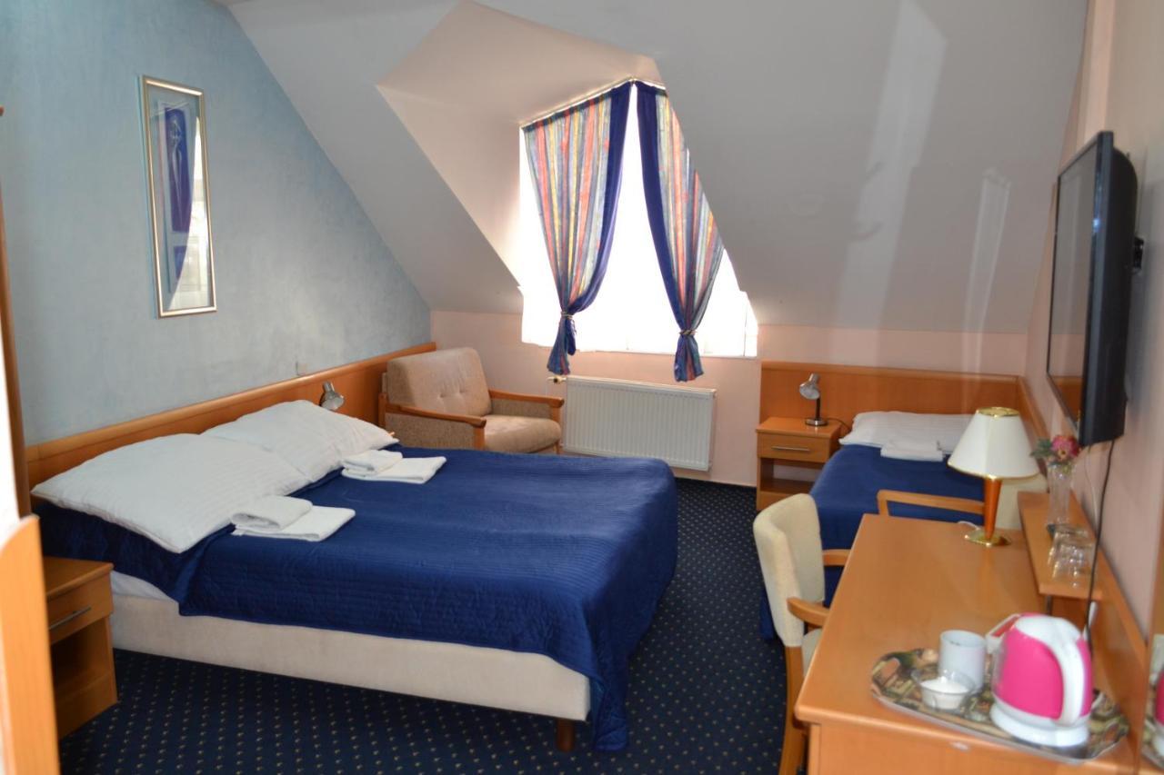 Aladin Praha Hotel Luaran gambar