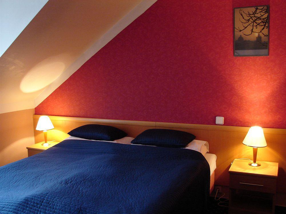 Aladin Praha Hotel Luaran gambar