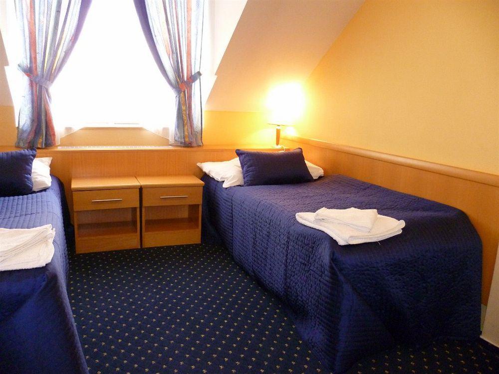 Aladin Praha Hotel Luaran gambar
