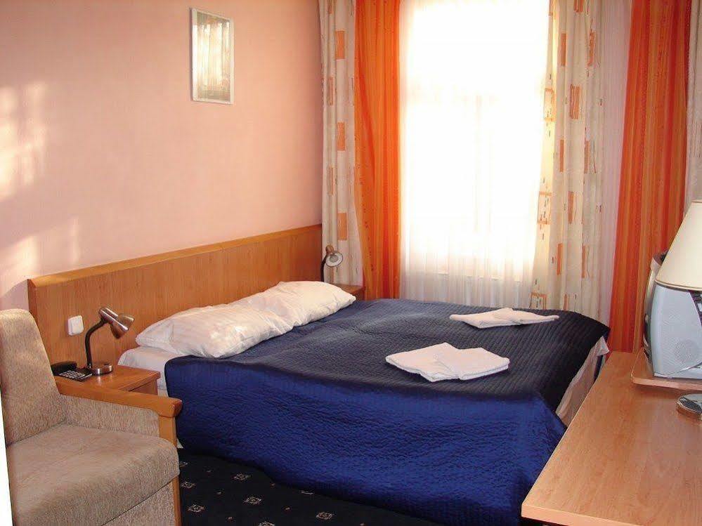 Aladin Praha Hotel Luaran gambar